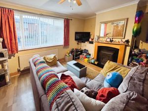Lounge- click for photo gallery